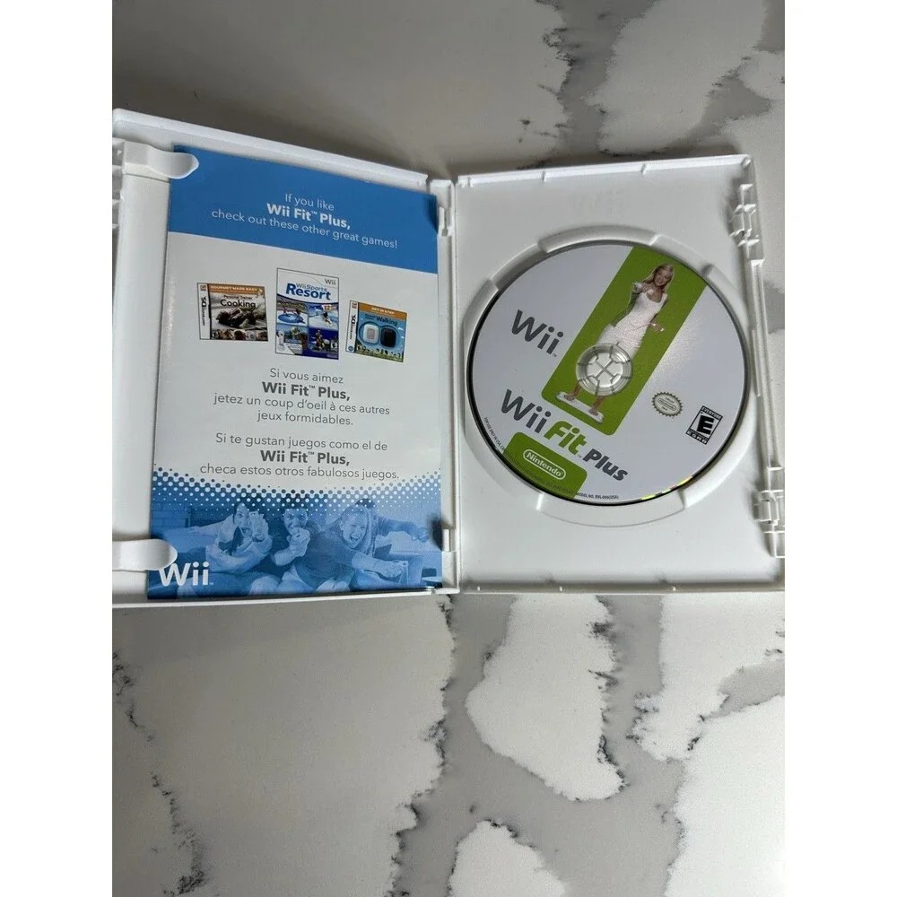 Nintendo Wii Fit Plus for Wii Complete in Case w/ Manual, E, NTSC-U/C (2009)